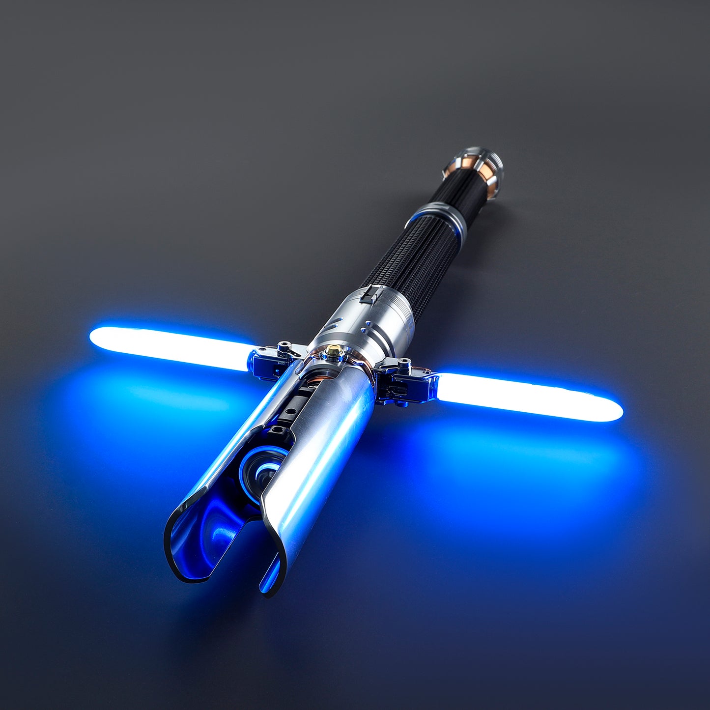 Survivor Crossguard | Saber