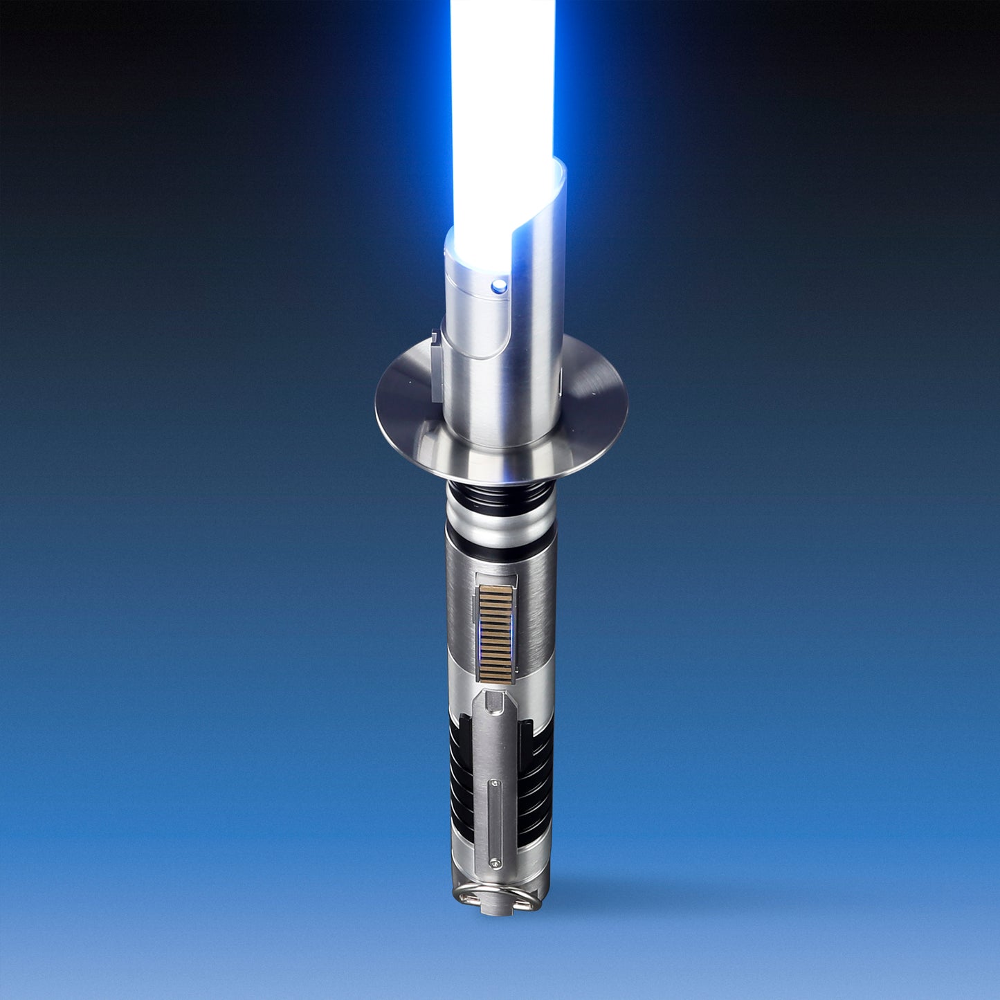 Ezra III | Saber